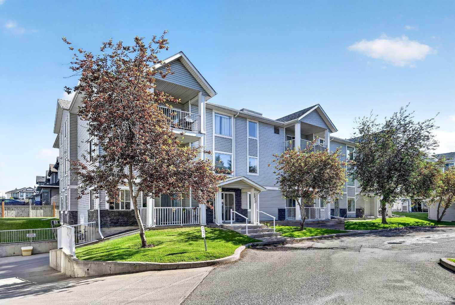 5105 Valleyview Park SE 105