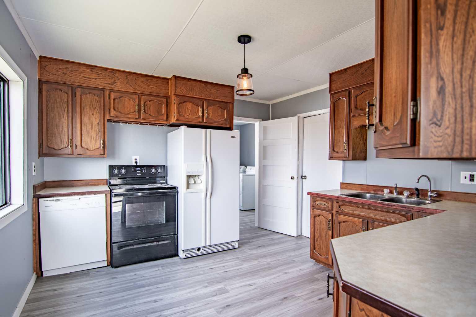 39061 Range Road 220