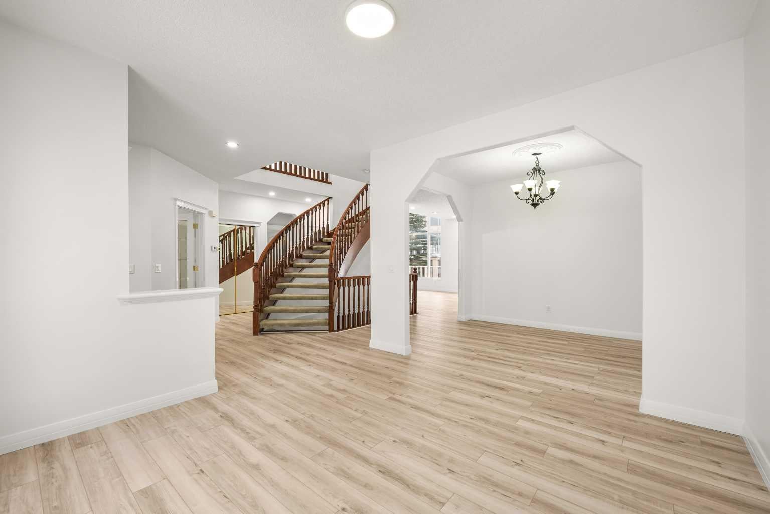 78 Hamptons Circle NW