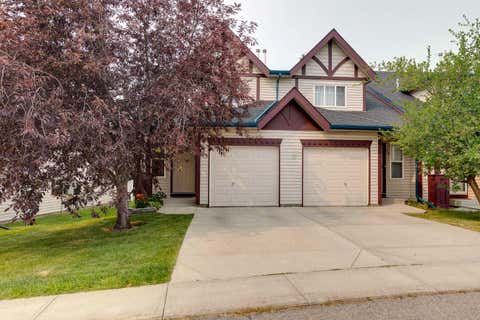 Photo of 17 Country Village Circle NE, Calgary, AB T3K 5X3 (MLS # A2333585)