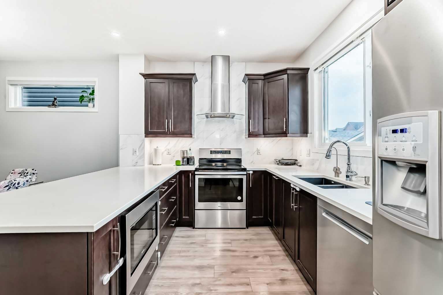 59 Belmont Gardens SW