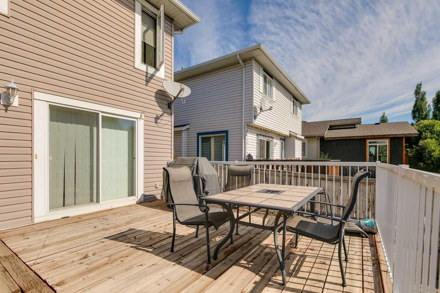 270 Westmount Crescent