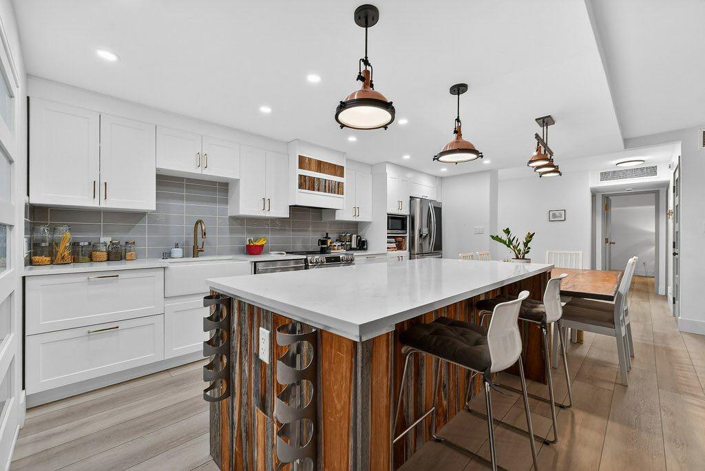 1215 Cameron Avenue SW 405