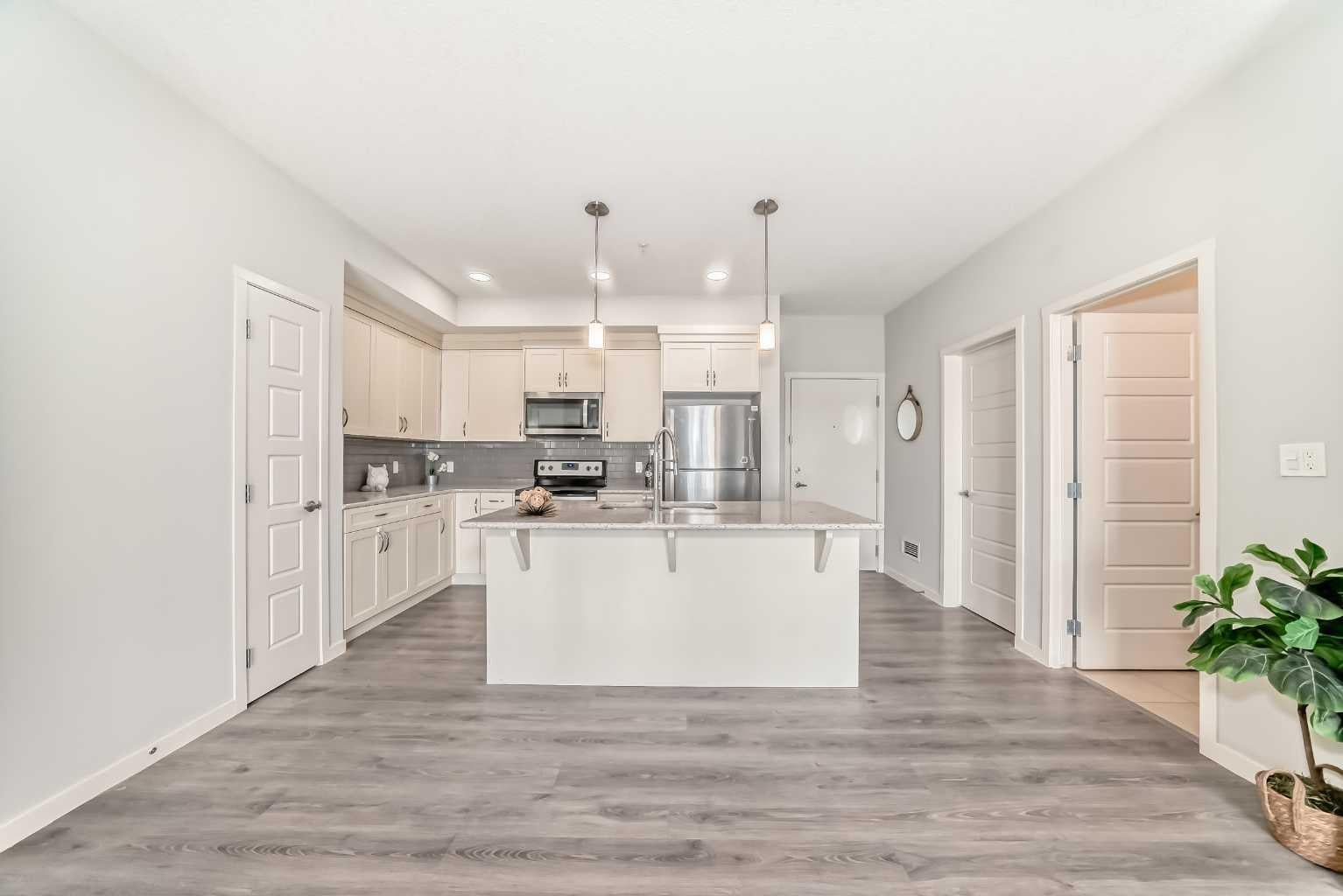 20 Seton Park SE 215