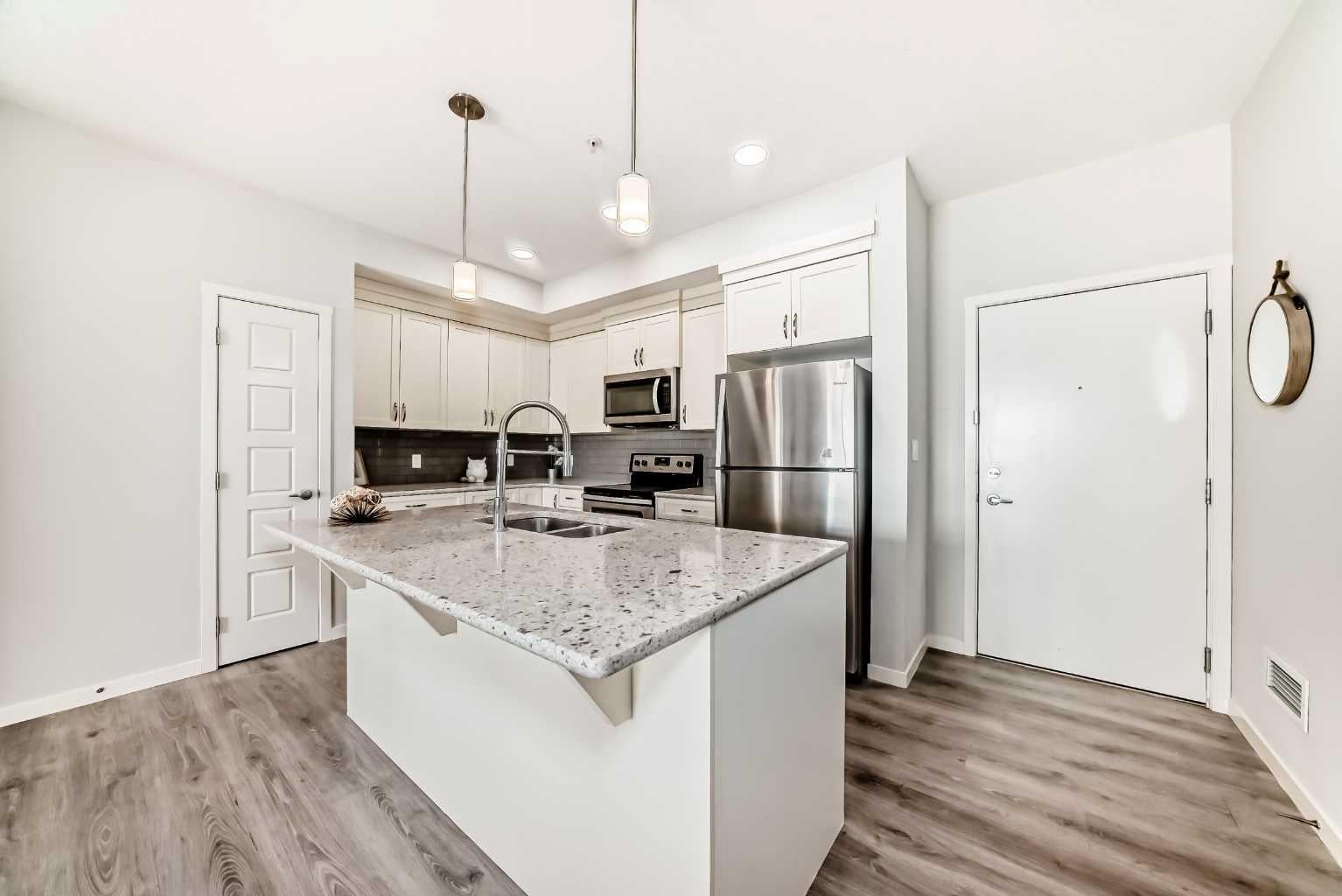 20 Seton Park SE 215