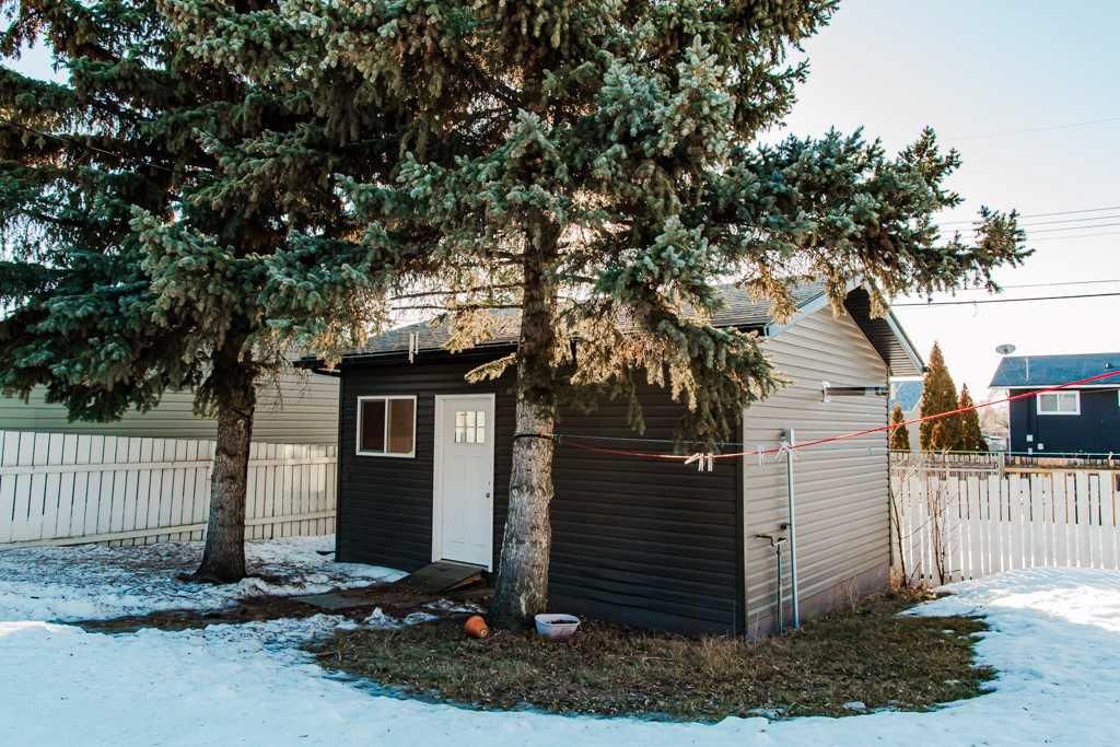 Photo of 9221 111 Avenue, Grande Prairie, AB T8V 3L7 (MLS # A2286493)