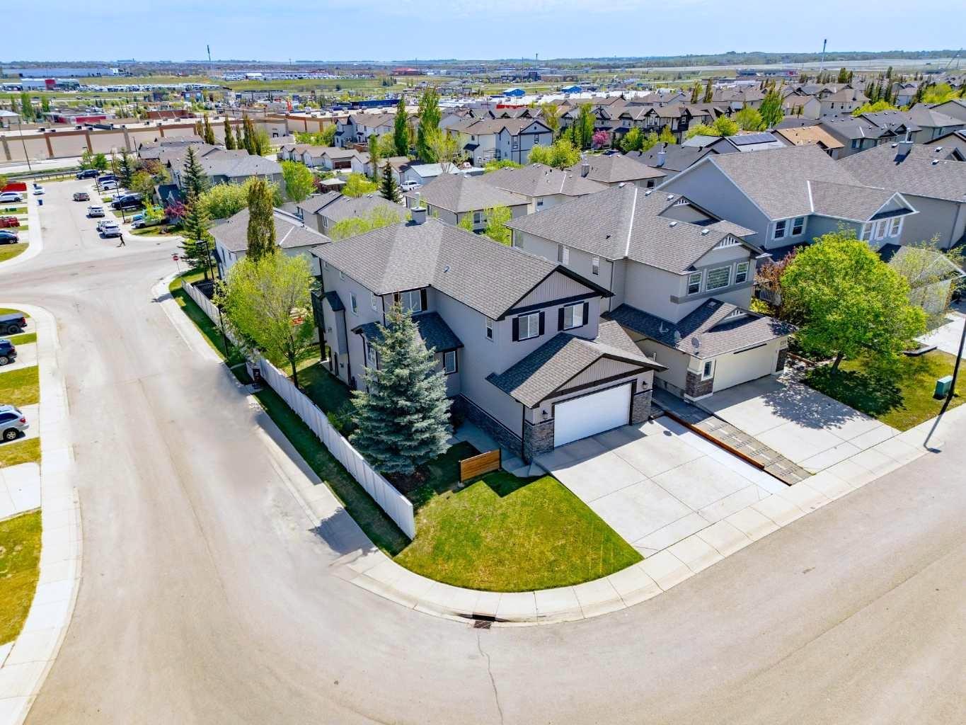 335 Morningside Crescent SW