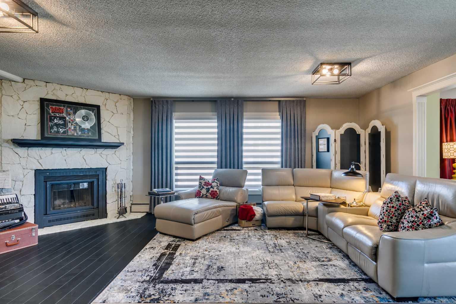 540 14 Avenue SW 1440