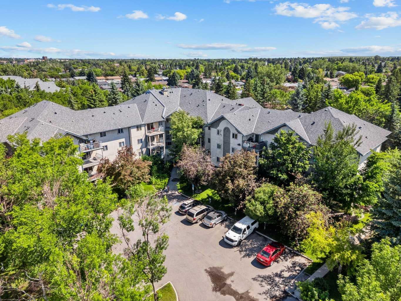 21 Dover Point SE 416