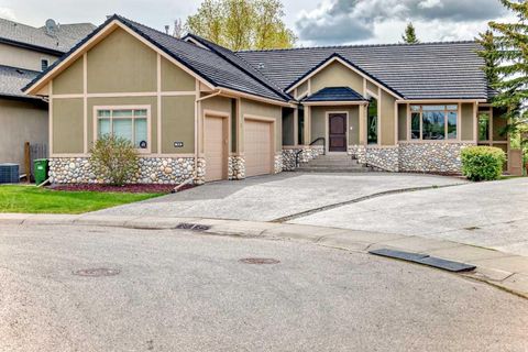 Photo of 94 Aspen Ridge Way SW, Calgary, AB T3H 5M2 (MLS # A2251273) Photo of 94 Aspen Ridge Way SW, Calgary, AB T3H 5M2 (MLS # A2251273)