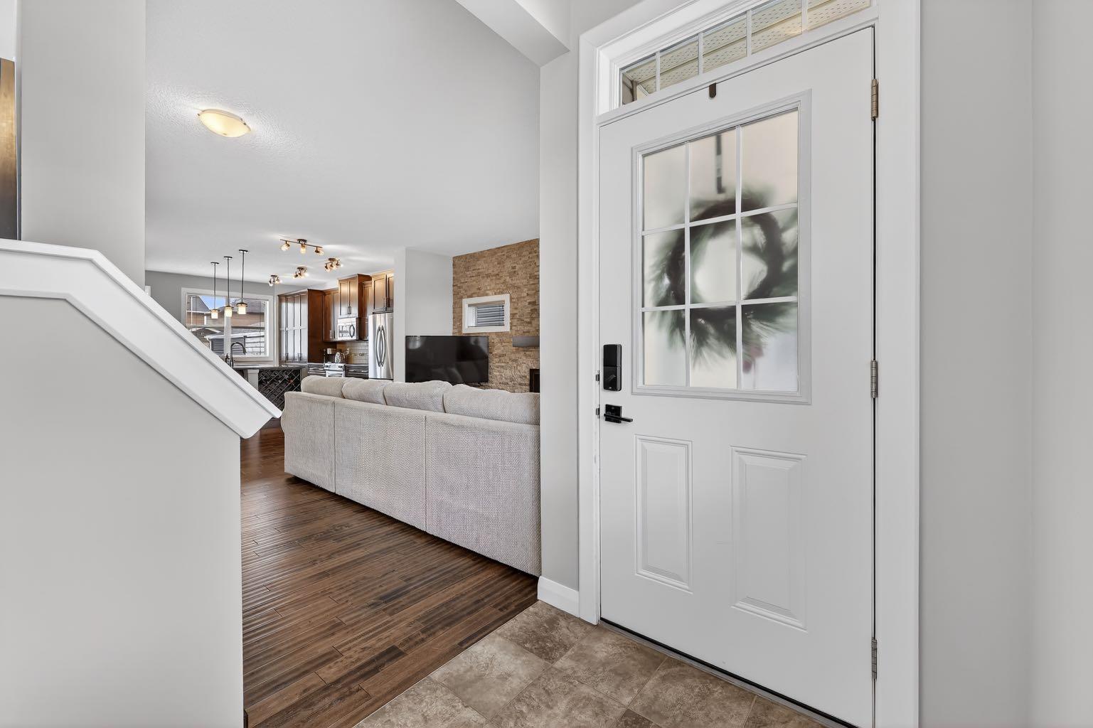 62 Ravenswynd Rise SE