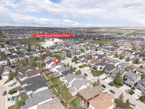 Photo of 96 Panamount Manor NW, Calgary, AB T3K 6H7 (MLS # A2312422)
