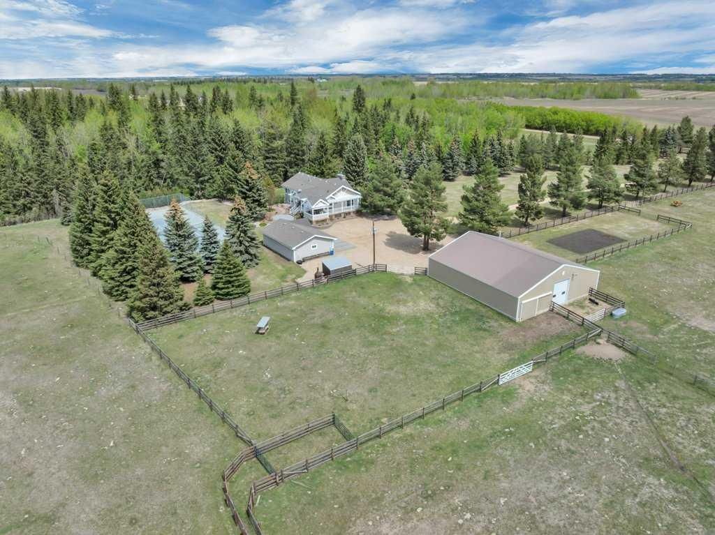 Photo of 464012 A Range Road 233 Road, Rural Wetaskiwin No. 10, County of, AB T9A 1X1 (MLS # A2313929)