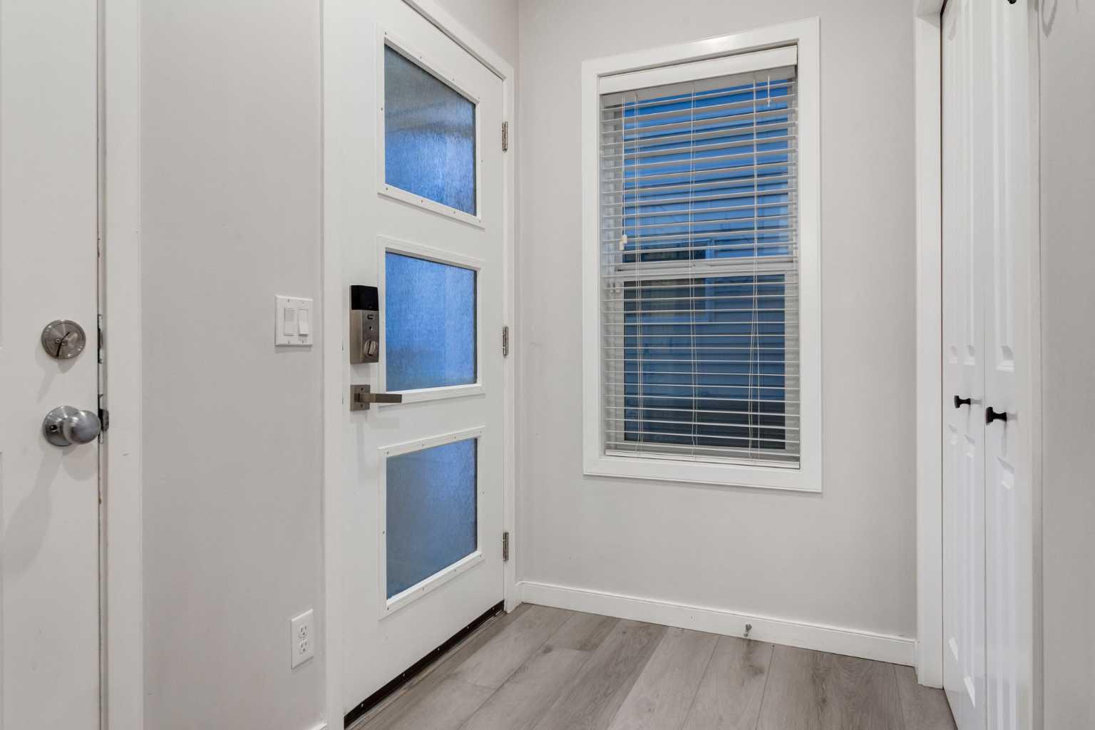 110 SAGE BANK Grove NW