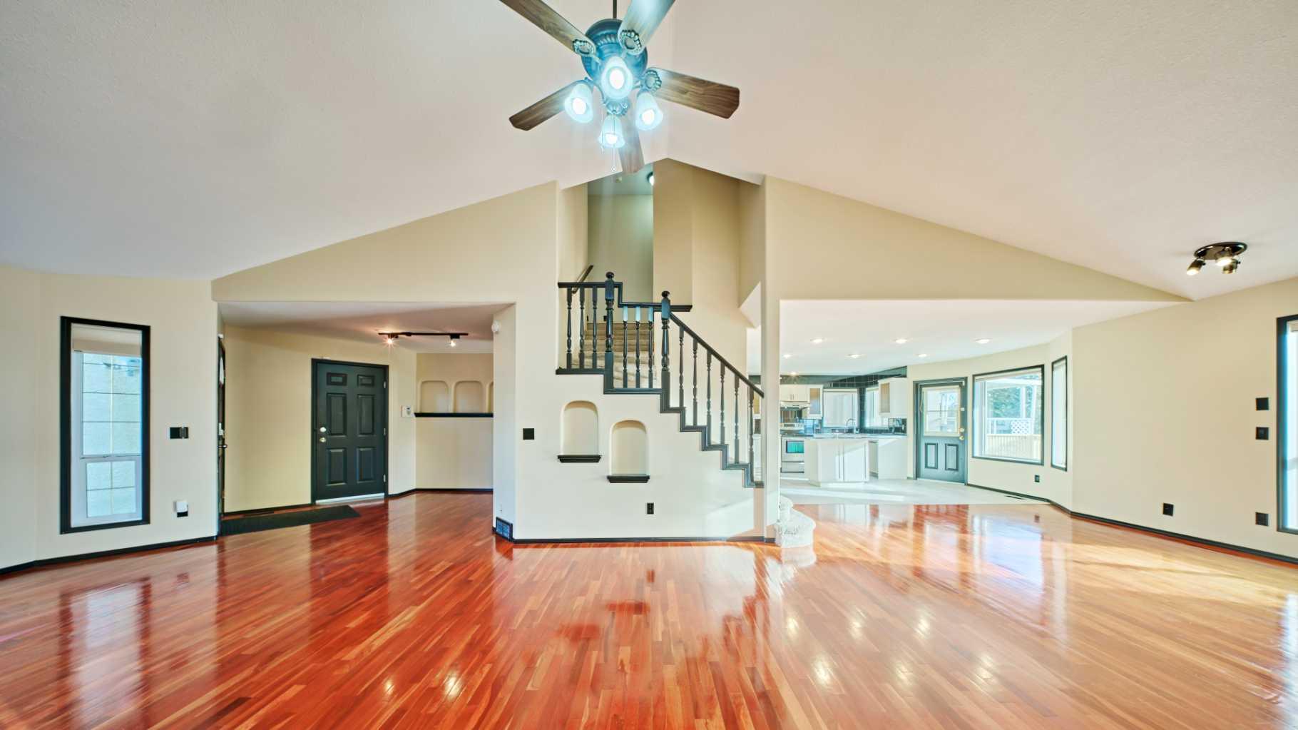 131 Arbour Wood Close NW