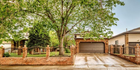 Photo of 95 Templeson Way NE, Calgary, AB T1Y 5R1 (MLS # A2325934)