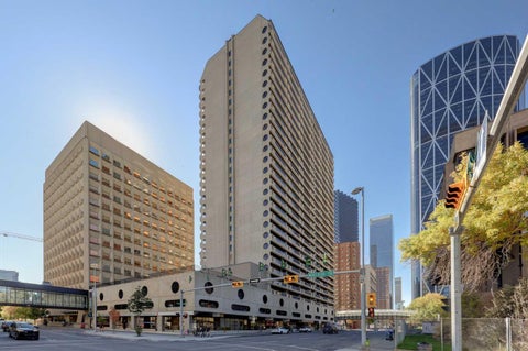 Photo of 221 6 Avenue SE #2802, Calgary, AB T2G 4Z9 (MLS # A2348088)