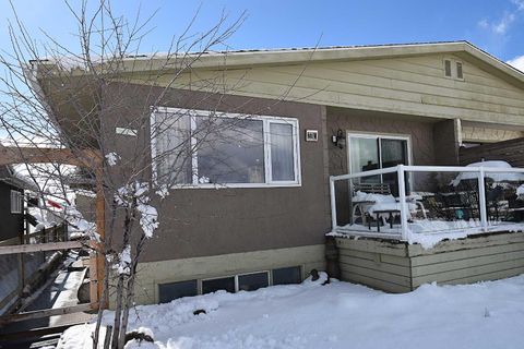 Photo of 103B Laurel Square, Hinton, AB T7V 1P3 (MLS # A2295362)
