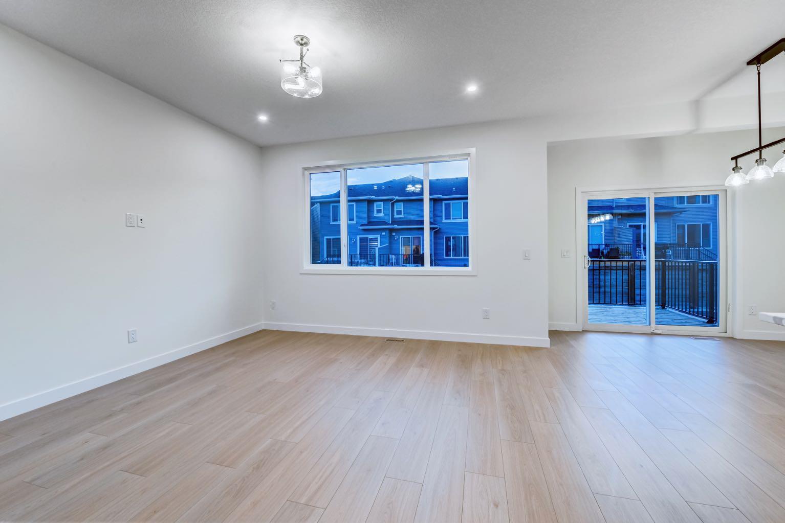 891 Langholm Drive SE