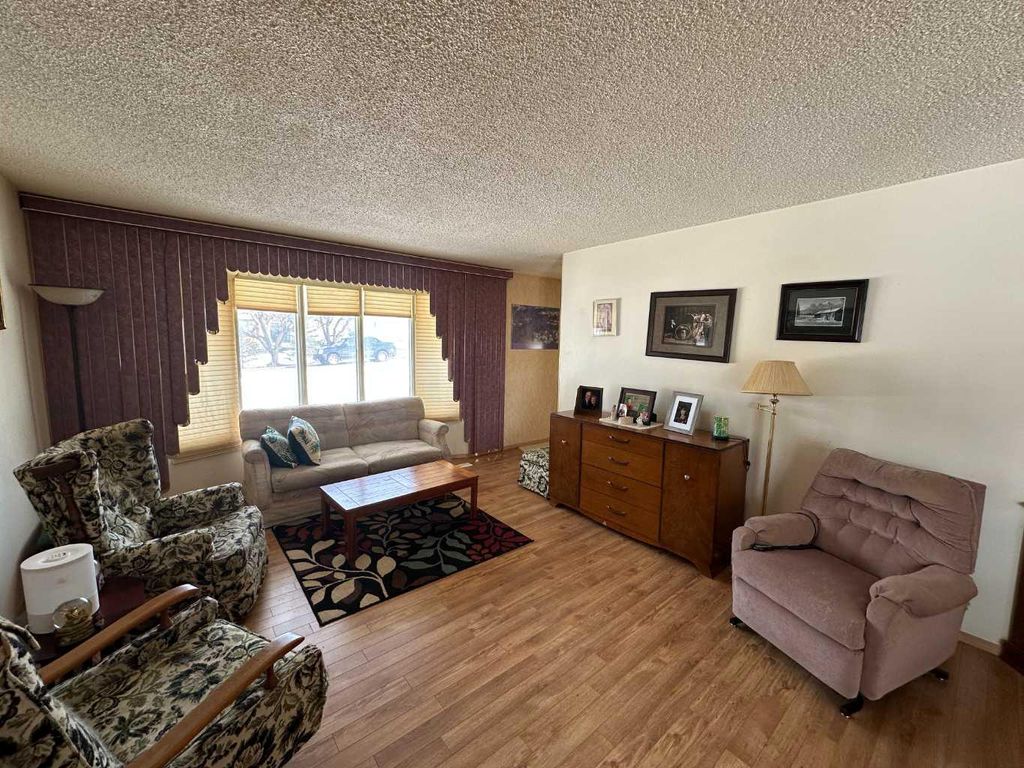 Photo of 21 1 Avenue W, Derwent, AB T0B 1C0 (MLS # A2301307)