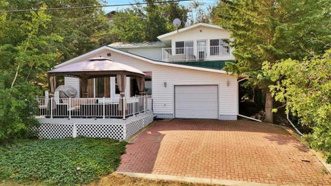 Photo of 34 Beach Street E, Rochon Sands, AB T0C 3B0 (MLS # A2347591)