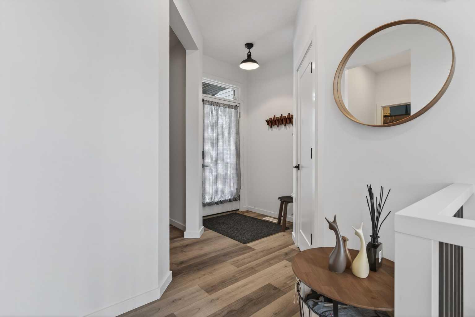 162 Belmont Crescent SW