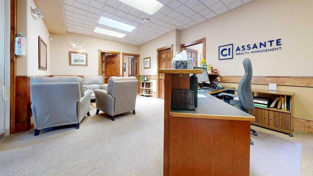 Photo of 309 6 Street S, Lethbridge, AB T1J 2T7 (MLS # A2286134)