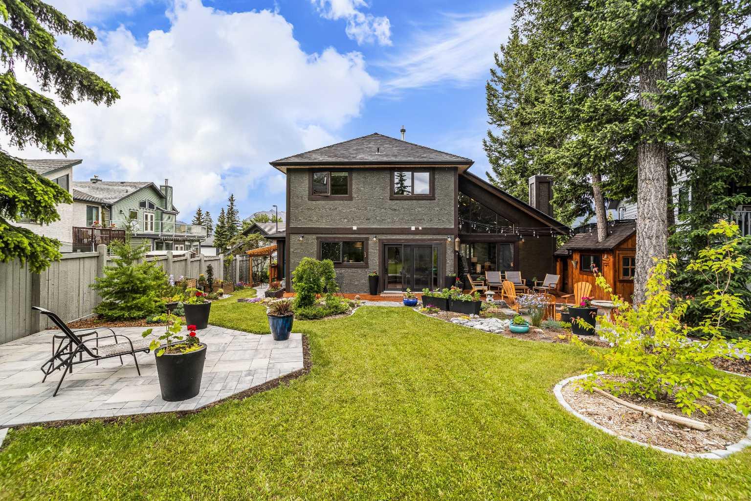 408 Canyon Close