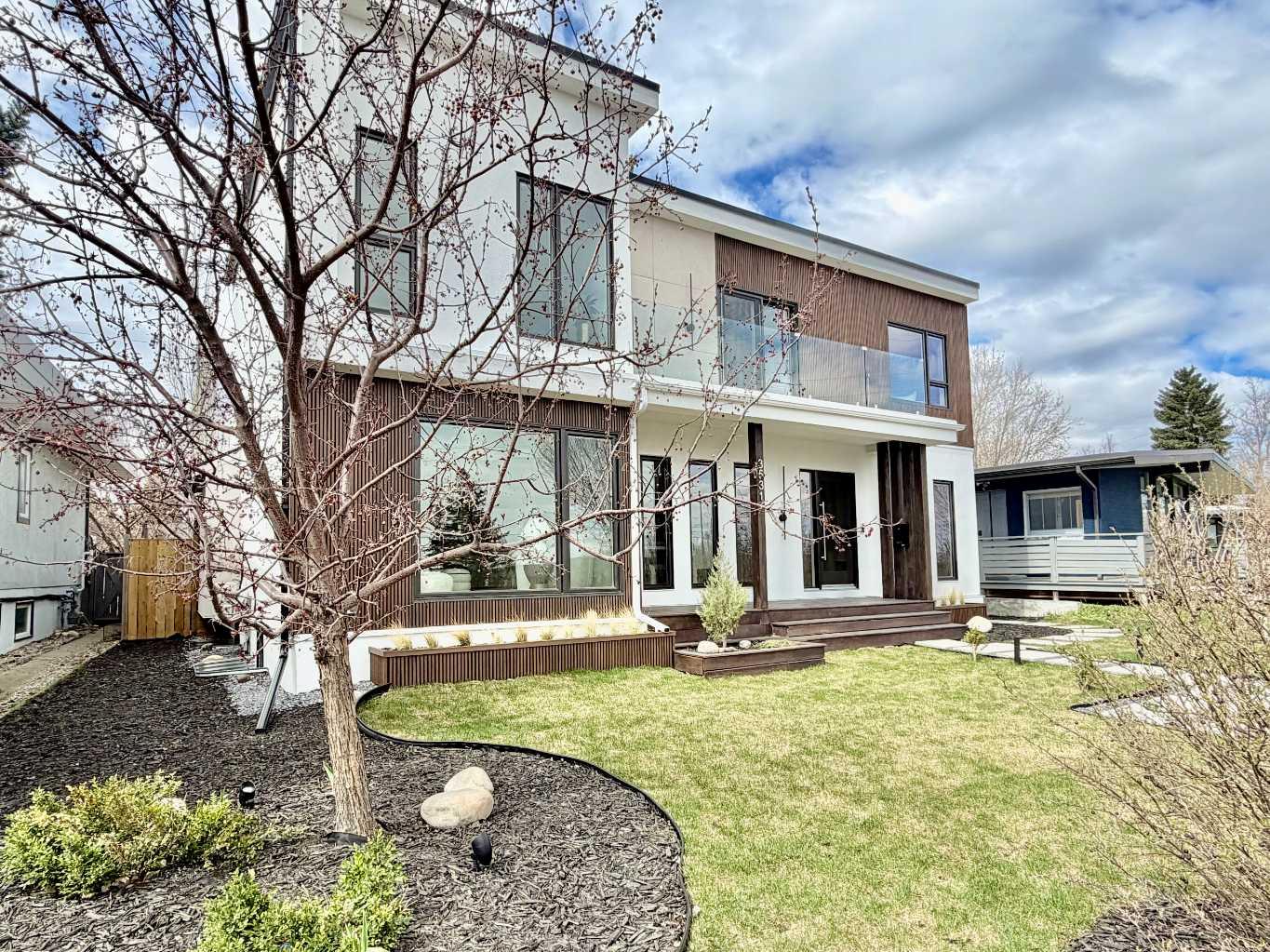 3531 Spruce Drive SW