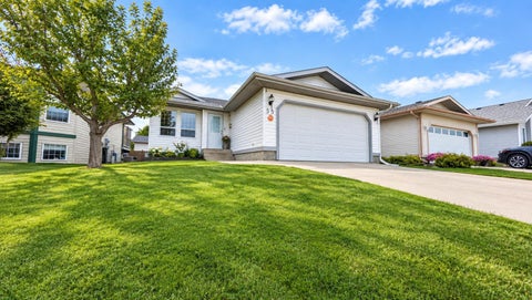 Photo of 55 Edgewood Drive, Camrose, AB T4V 4Z3 (MLS # A2344529)