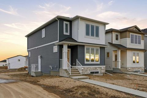 Photo of 552 Bridgeport Street, Chestermere, AB T1X 3E6 (MLS # A2283491)