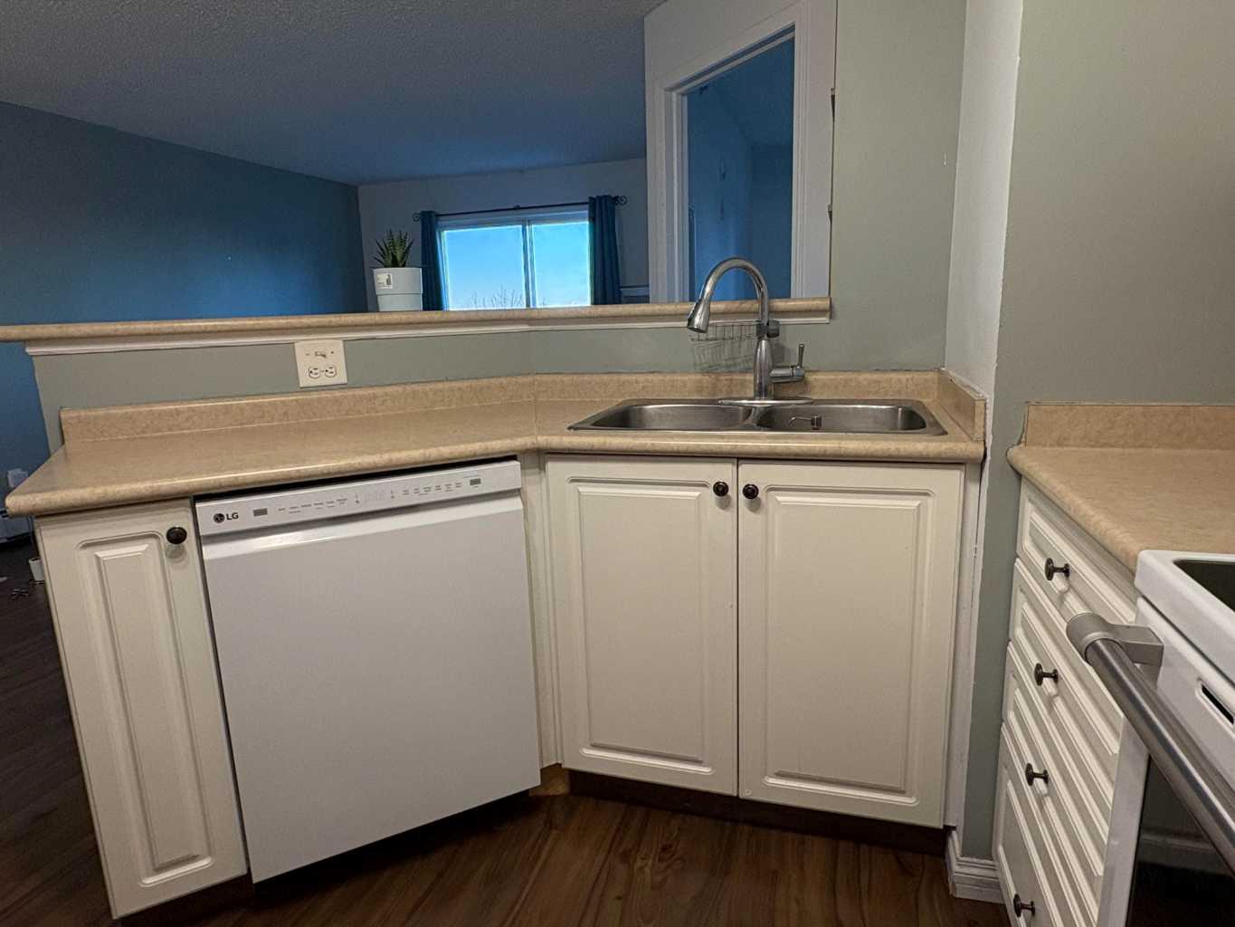 4000 Somervale Court SW #418