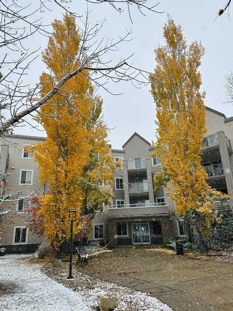 Photo of 4000 Somervale Court SW #418, Calgary, AB T2Y 4J3 (MLS # A2273458)