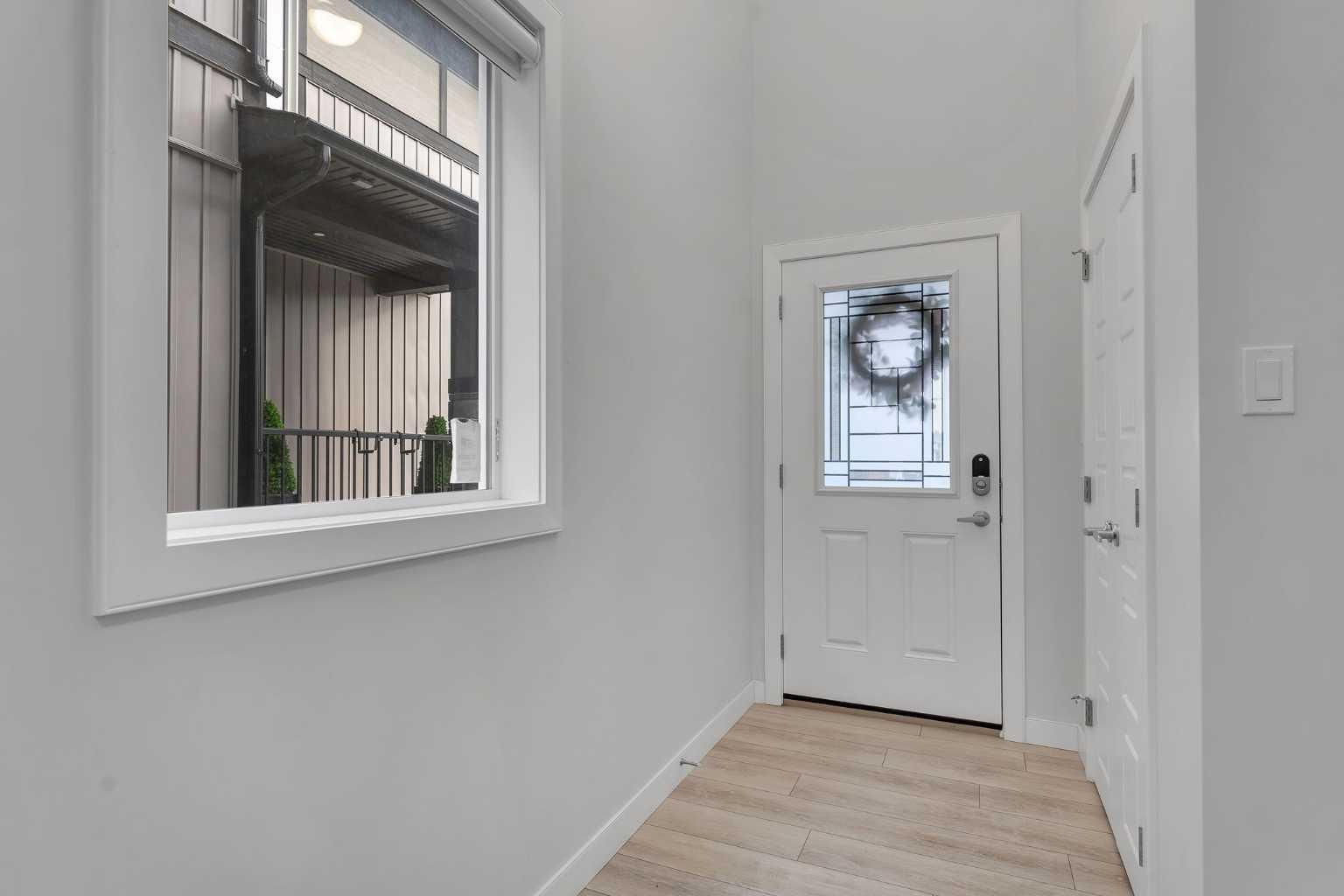 15 Midgrove Drive SW