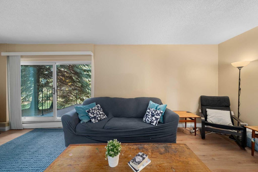 Photo of 504 Cedar Crescent SW #101, Calgary, AB T3C 1J2 (MLS # A2352682)