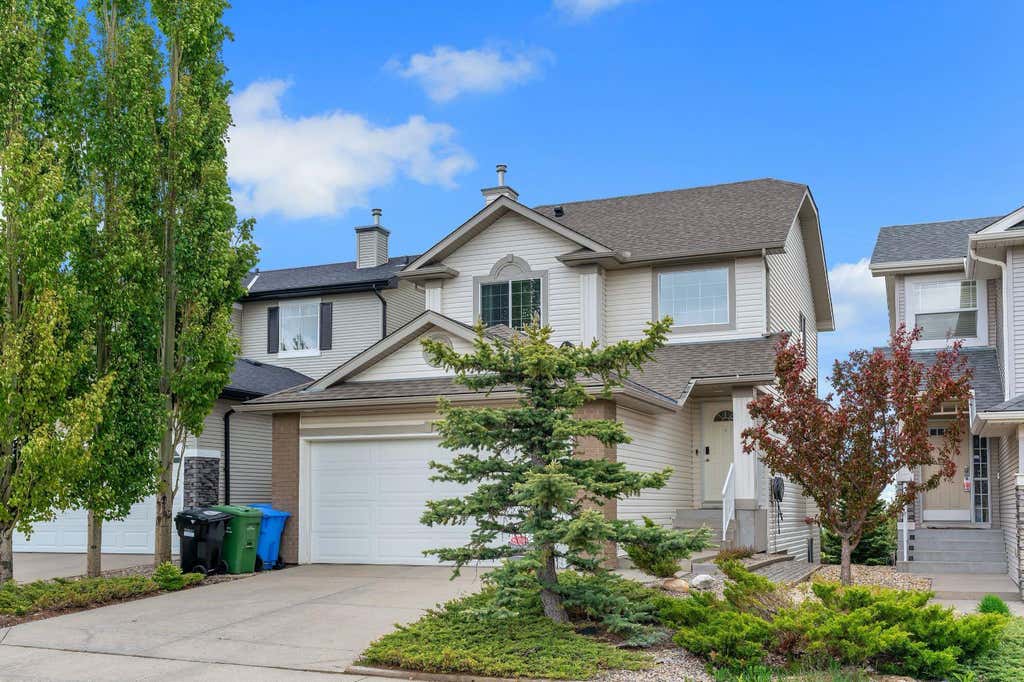 Photo of 208 Royal Birch Circle NW, Calgary, AB T3G 5L4 (MLS # A2320878)