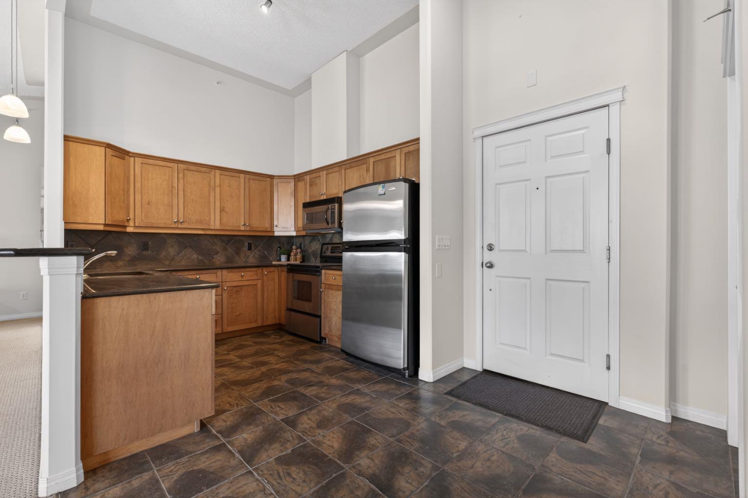 2416 Erlton Street SW 504