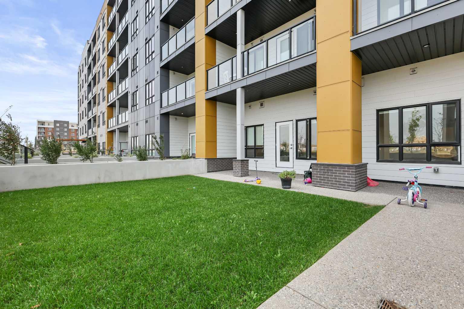 60 Skyview Ranch Road NE 3121