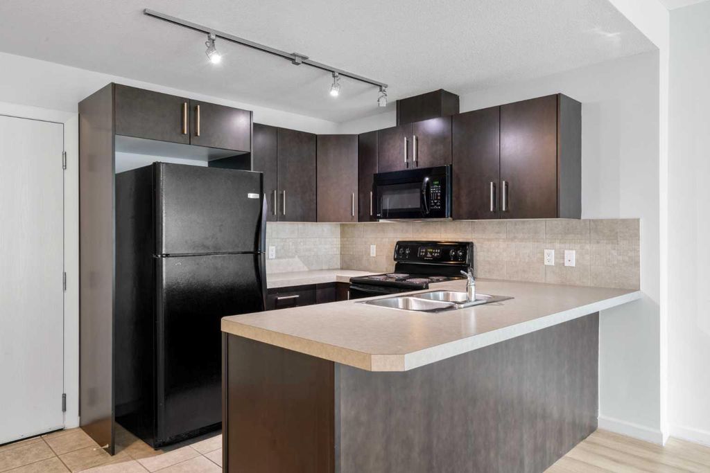 Photo of 210 15 Avenue SE #1804, Calgary, AB T2G 0B5 (MLS # A2287329)