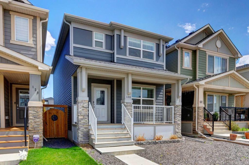 Photo of 133 Legacy Glen Way SE, Calgary, AB T2X 4G6 (MLS # A2310037)