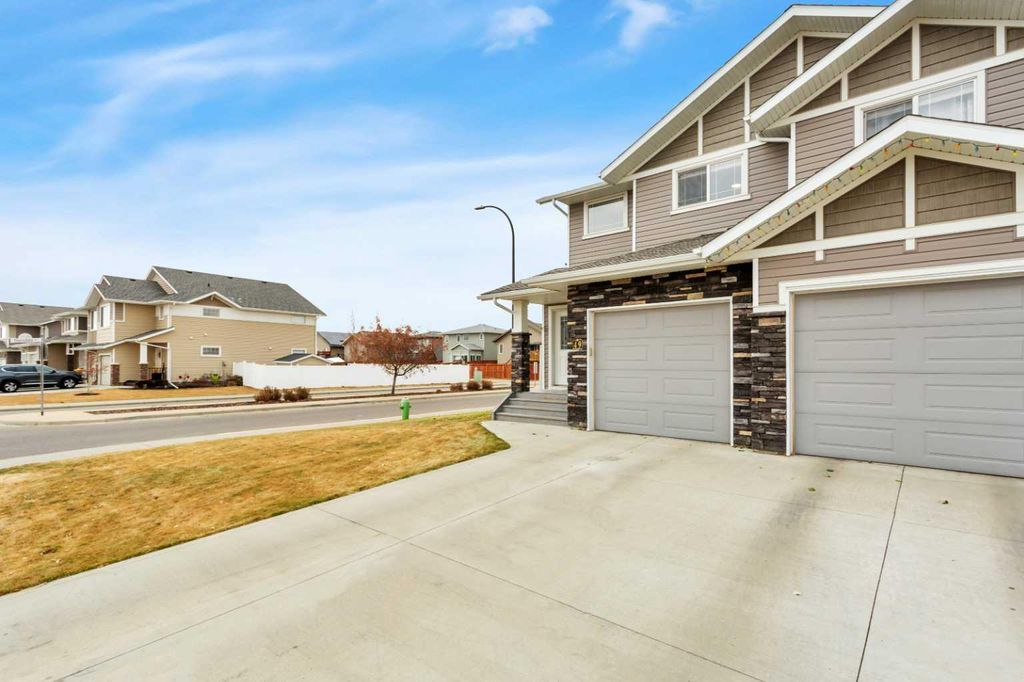 Photo of 49 Thomlison Avenue, Red Deer, AB T4P 0T1 (MLS # A2289684)