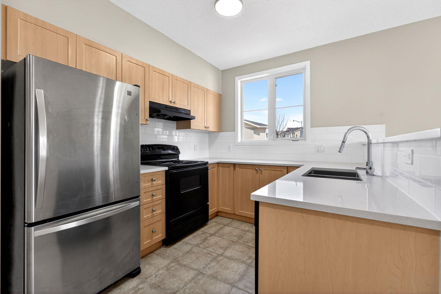 333 Taravista Drive NE 2102