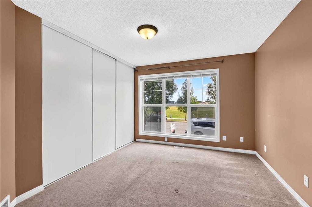 Photo of 342 Prestwick Circle SE, Calgary, AB T2Z 4P4 (MLS # A2342984)