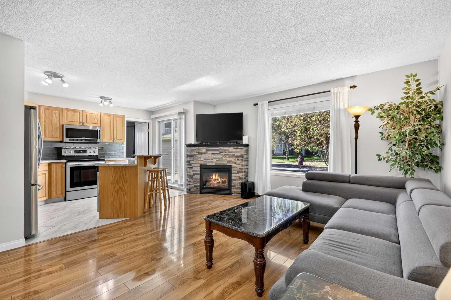 5105 Valleyview Park SE 105