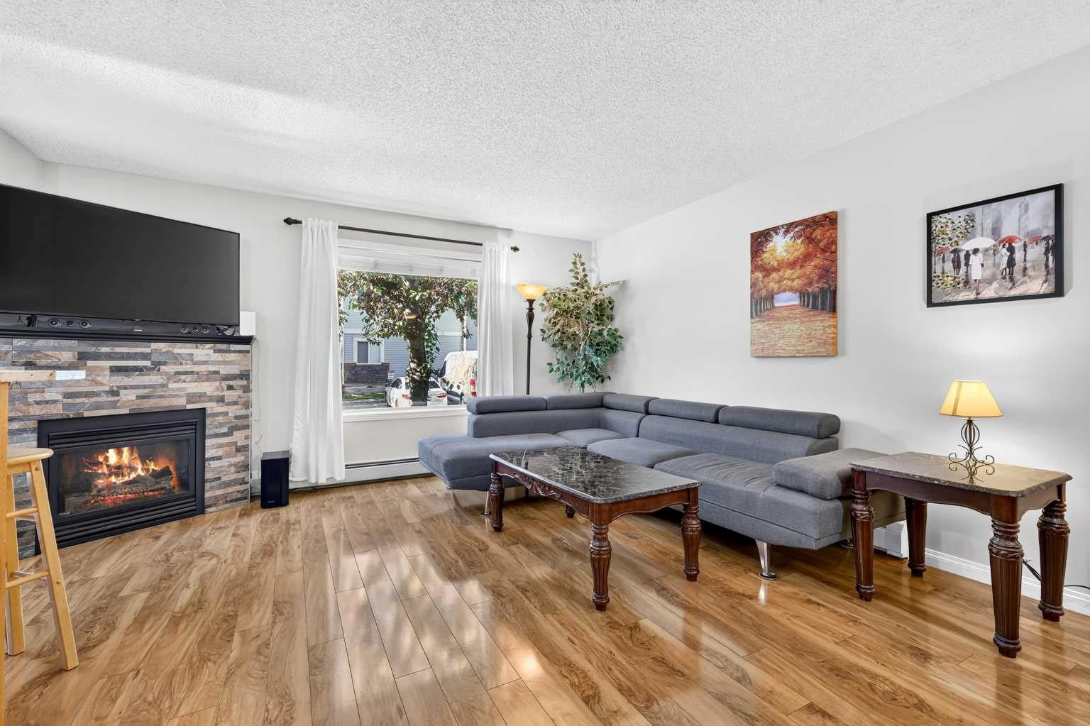 5105 Valleyview Park SE 105