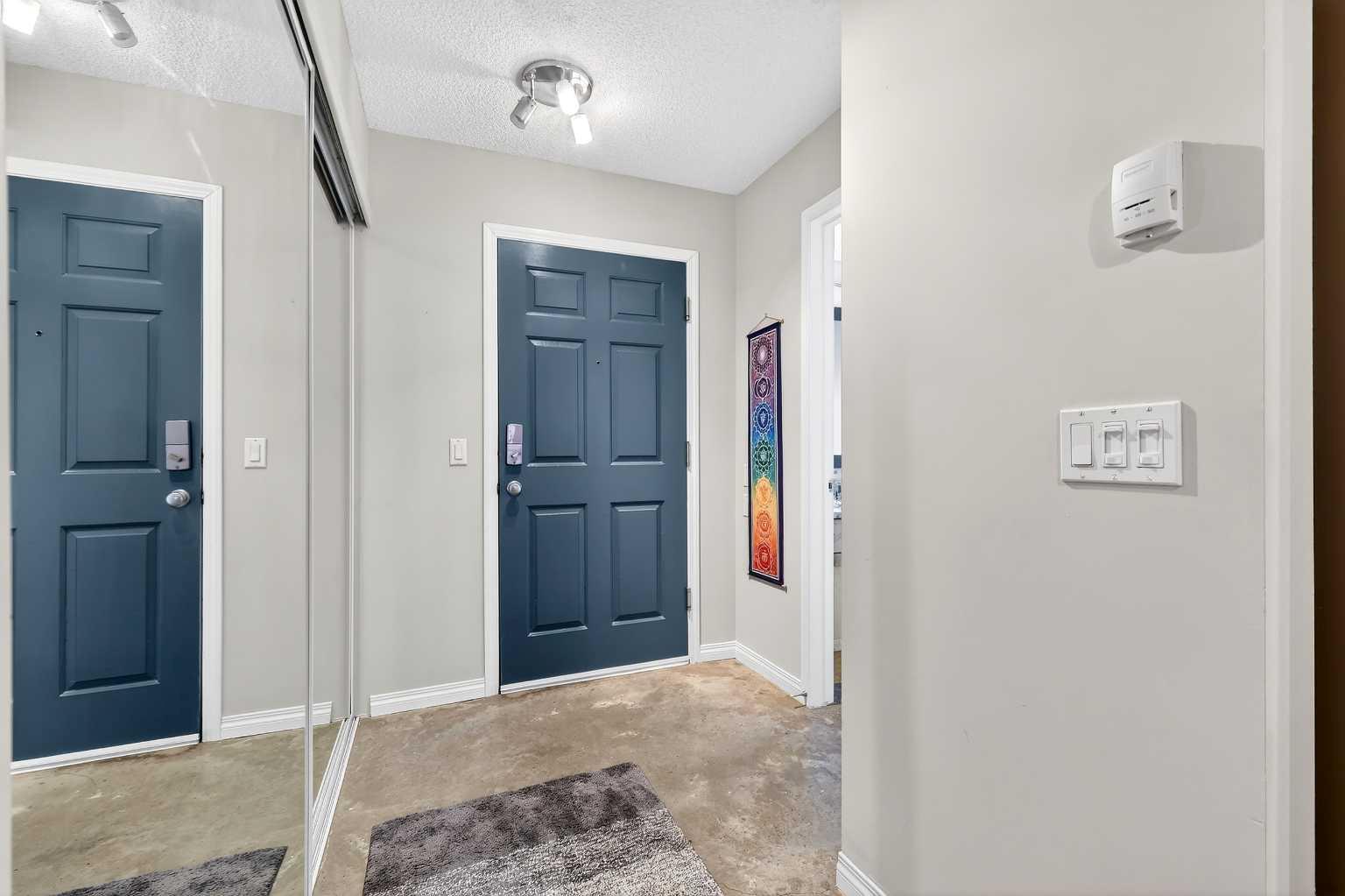 1808 36 Avenue SW 324