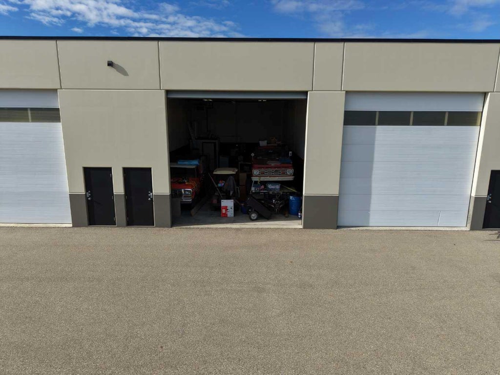 Photo of 5217 Duncan Avenue #7, Blackfalds, AB T0M 0J0 (MLS # A2348333)