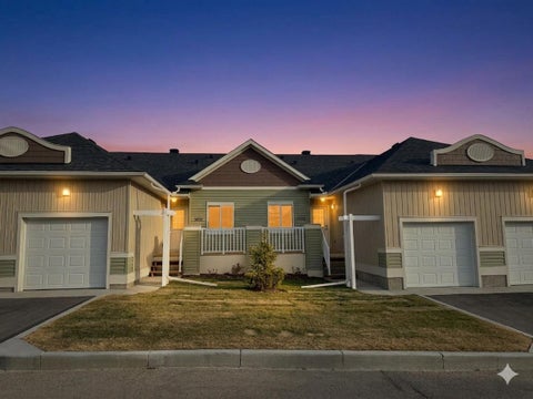 Photo of 1103 Clover Close, Carstairs, AB T0M 0N0 (MLS # A2341435)
