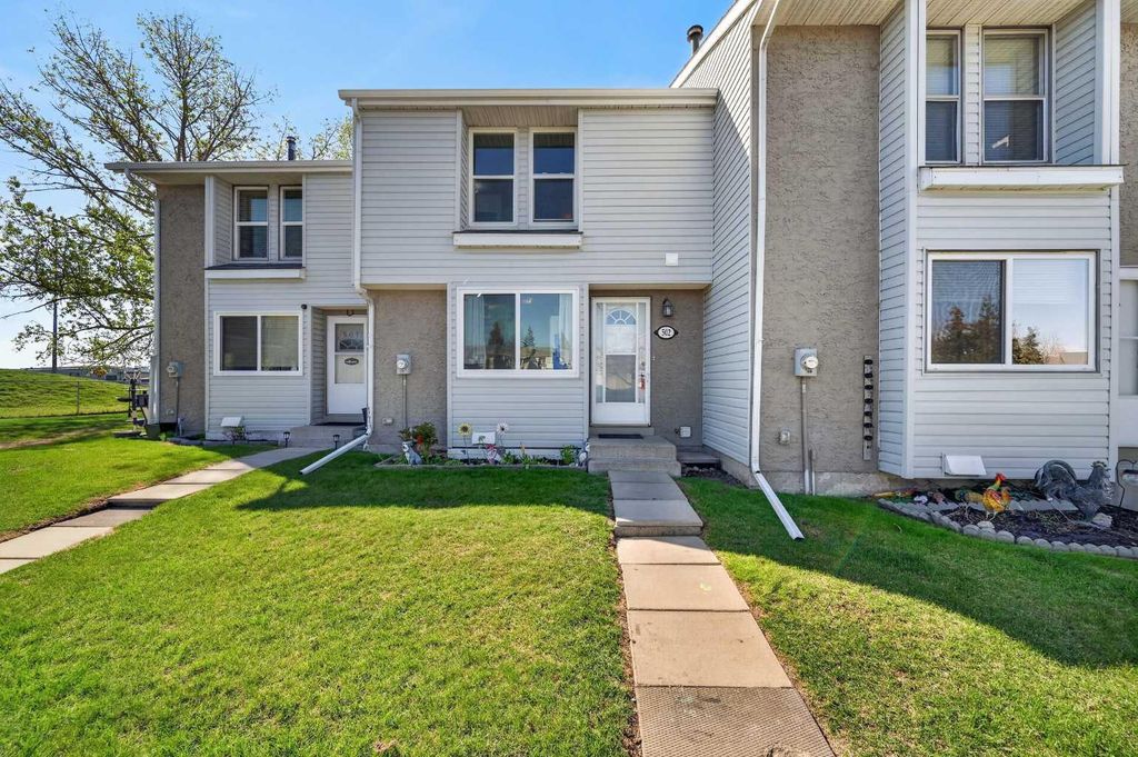 Photo of 700 Allen Street SE #502, Airdrie, AB T4B 1E8 (MLS # A2310842)