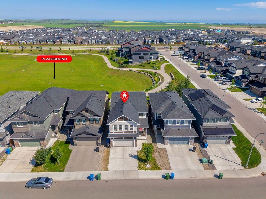 Photo of 40 Evansfield Manor NW, Calgary, AB T3P 1J9 (MLS # A2330507)
